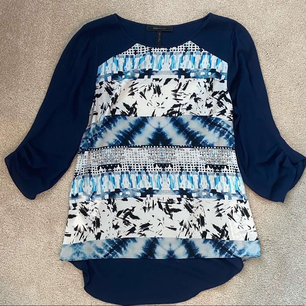 EUC BCBGMAXAZRIA Blue And White Blouse Small